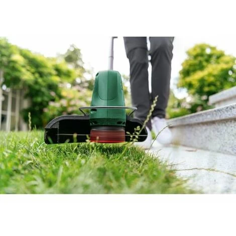 Bosch EasyGrassCut 18V-230 Akku-Rasentrimmer 6 Bosch EasyGrassCut 18V-230 Akku-Rasentrimmer – Bild 4